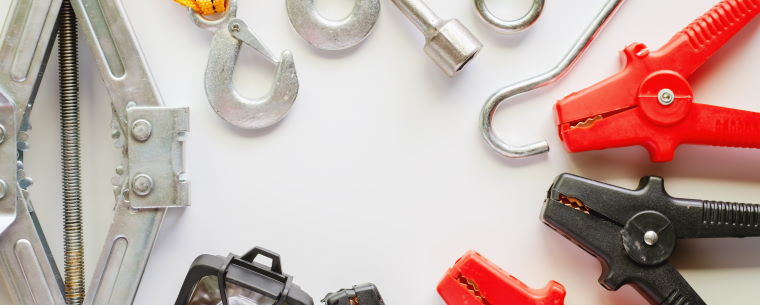 Useful items to keep in your car for emergencies